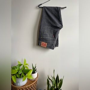 Men’s charcoal jeans